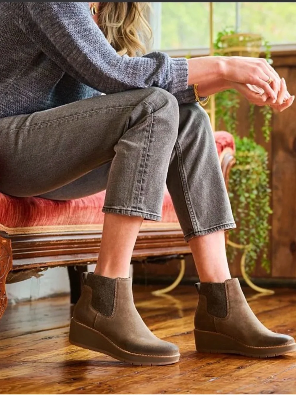 N/A classic taupe
